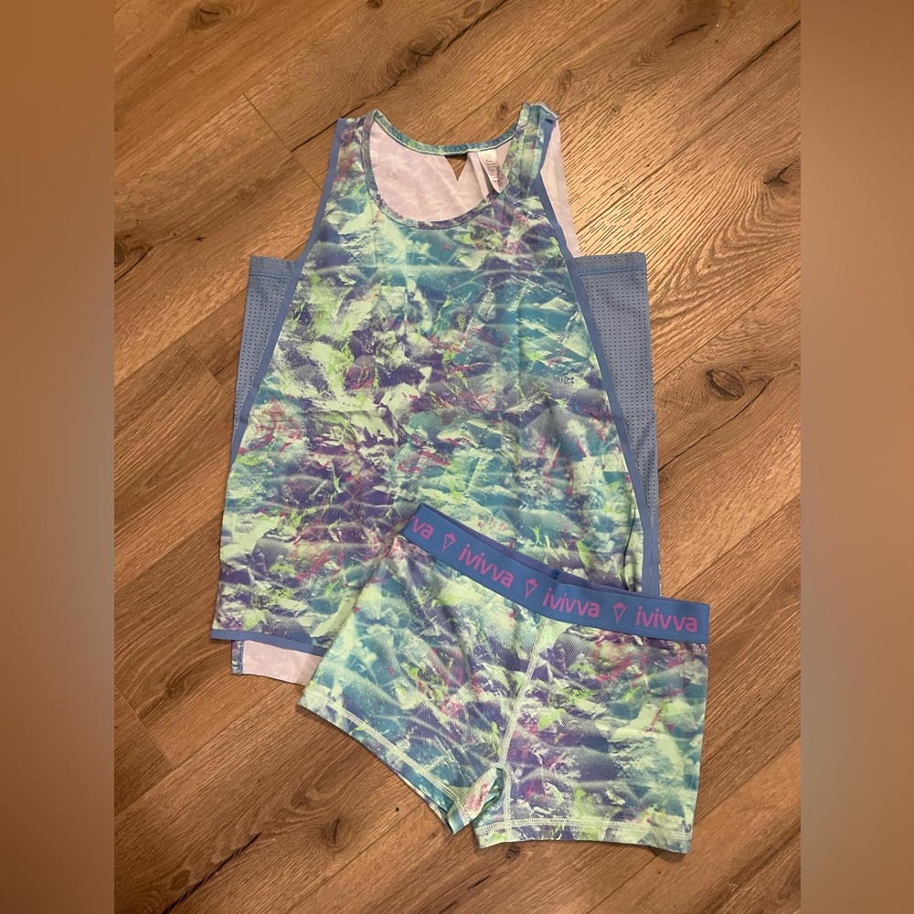 IVIVVA outfit